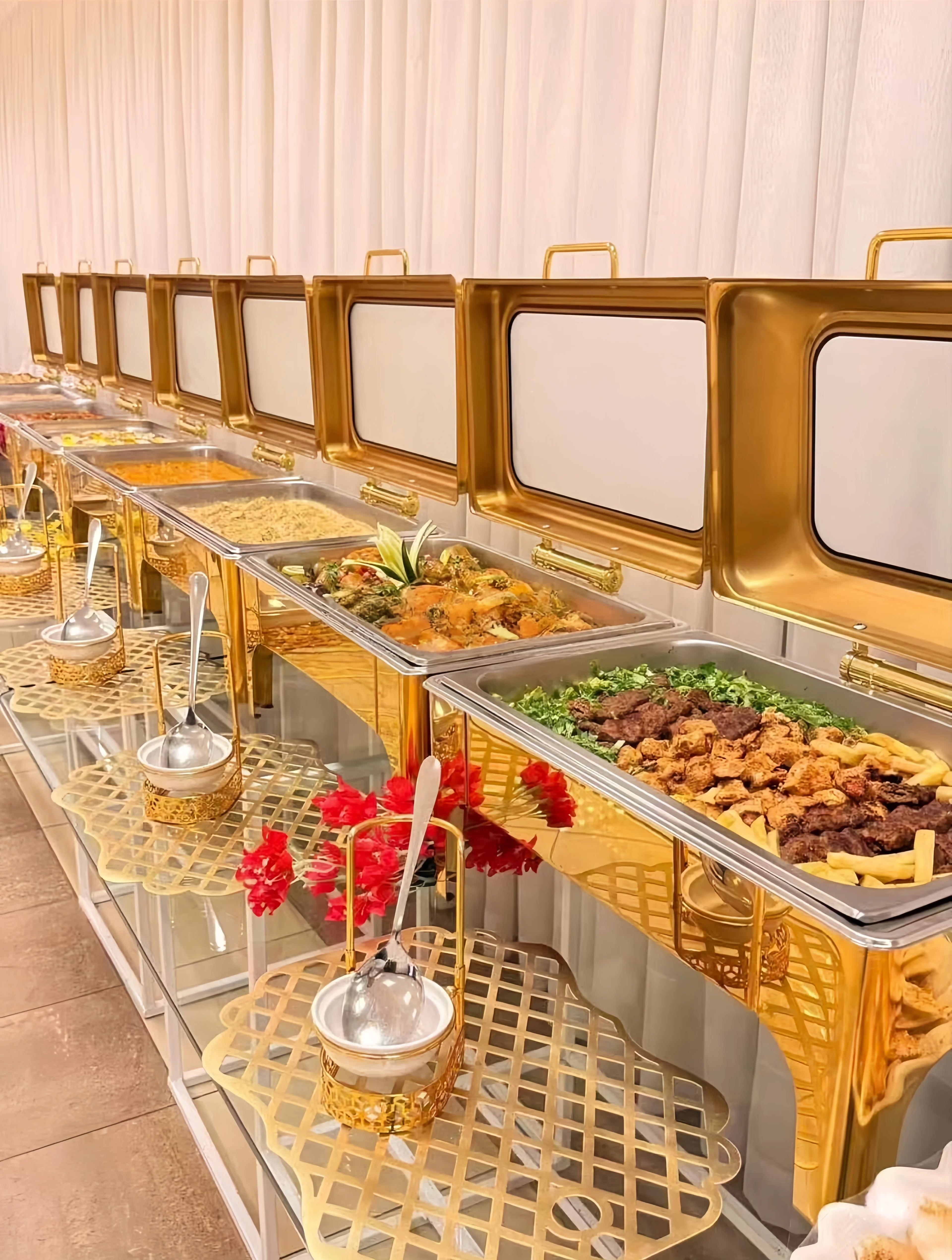 Stainless Steel  Restaurant Hotel Wedding Chafing Dish Gas Fuel Heating Buffet Server 9L Capacity Gold Color